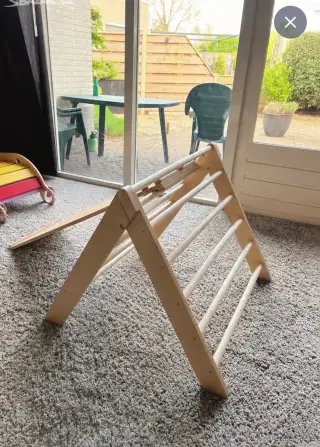 Montessori dřevěný set 3v1 houpačka piklerův trojúhelník