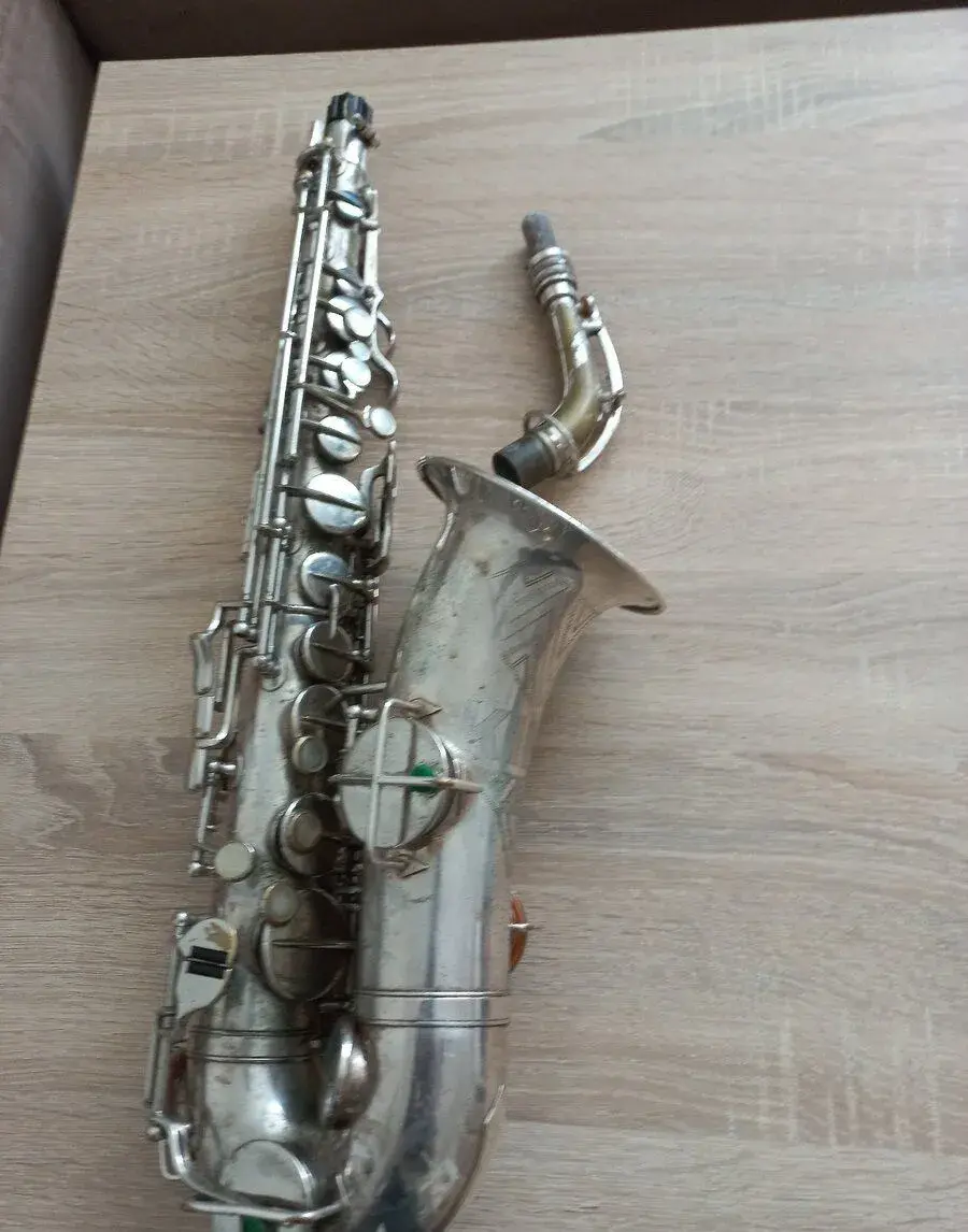 Alt saxofon King po go