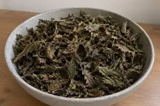 Velké balení sušených kopřiv