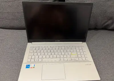 ASUS VivoBook S15 (i5-11. gen, 8GB RAM, 256GB SSD, Win 11)