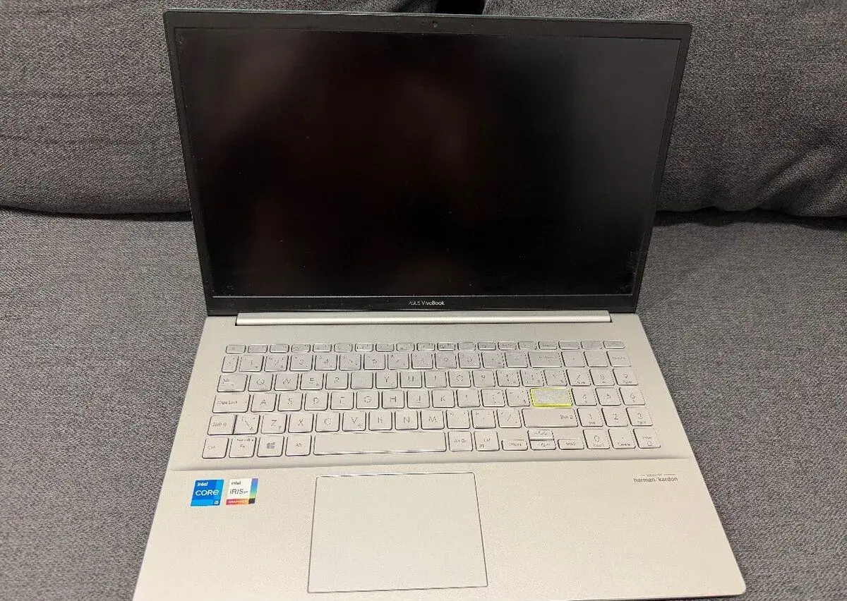 ASUS VivoBook S15 (i5-11. gen, 8GB RAM, 256GB SSD, Win 11)