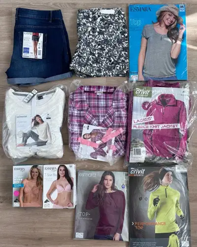 10ks nové mikiny, trička, kraťasy, pyžamo, podprsenky