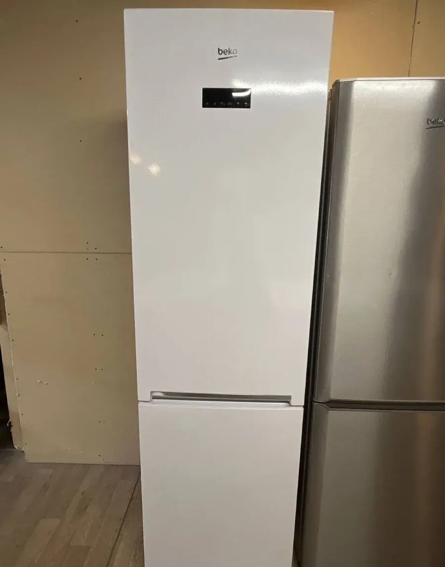 Lednička Beko 2m