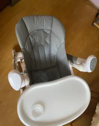 dětskou jídelní židličku Caretero Cascade
