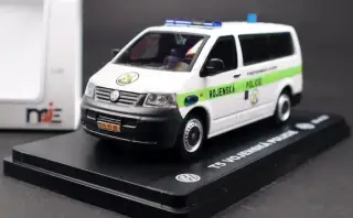 Volkswagen Transporter T5 Vojenská policie pyrotechnici 1:43