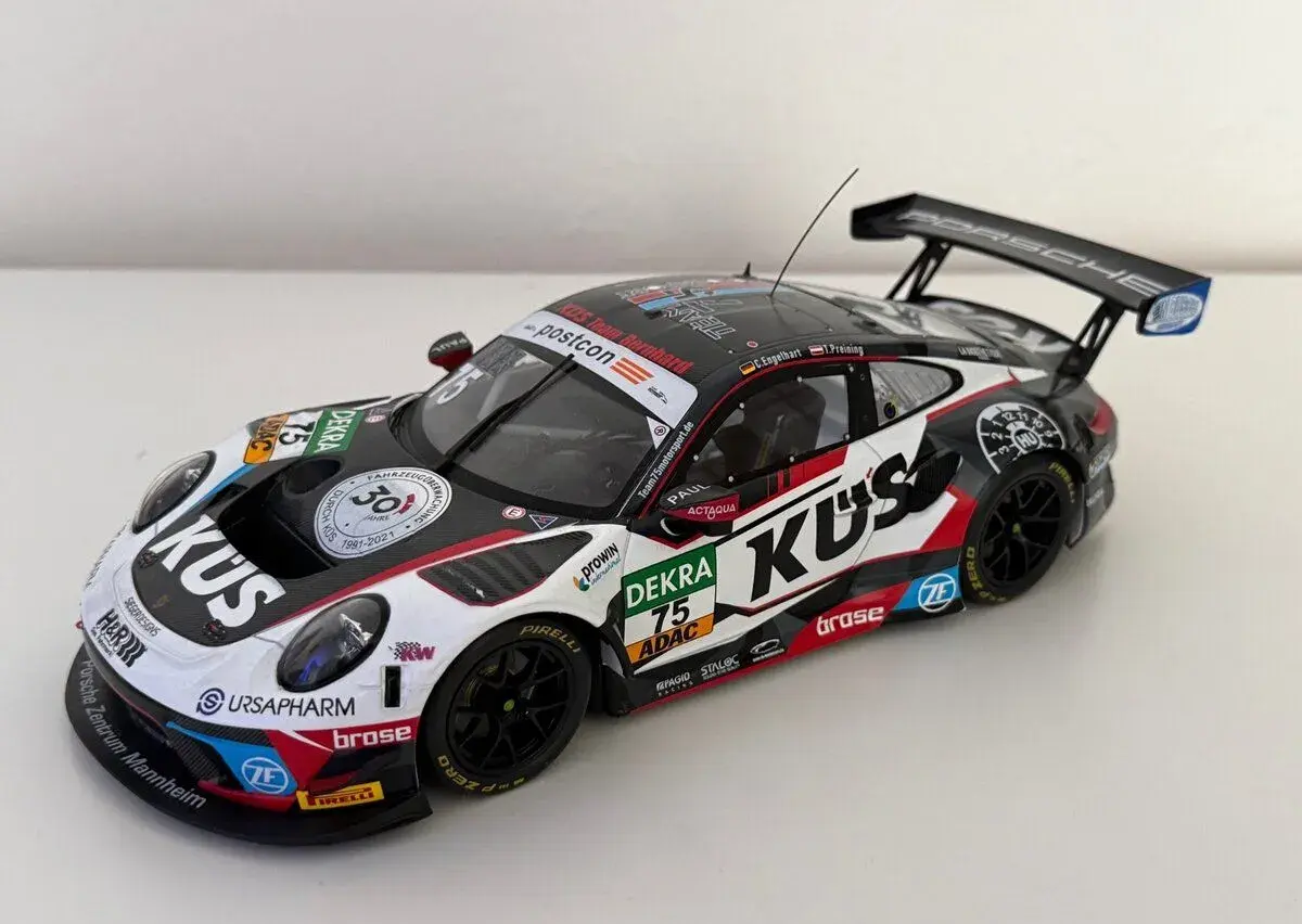 Porsche 911 GT3 1:18
