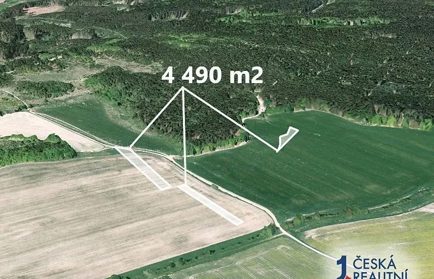 Pole 4 490 m²