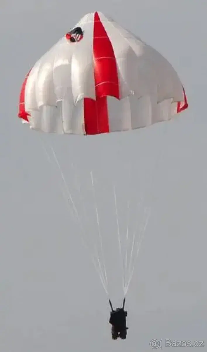 Pilotní padák JU-40