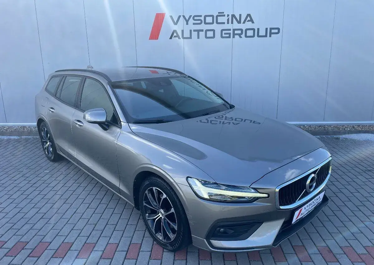 Volvo V60 – 190 103 km