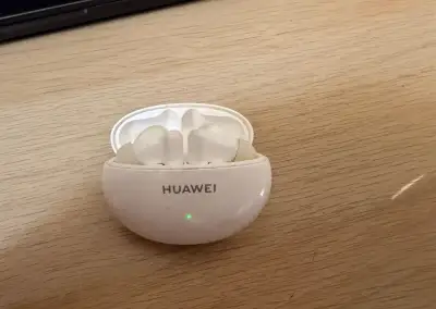 Bezdrátová Bluetooth sluchátka Huawei freebuds 5i - anc