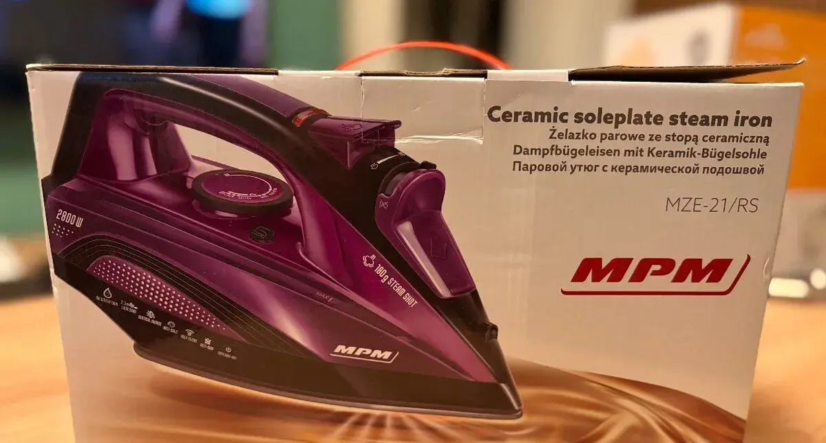Napařovací žehlička - MPM MZE-21/RS – 2800 W – NOVÁ