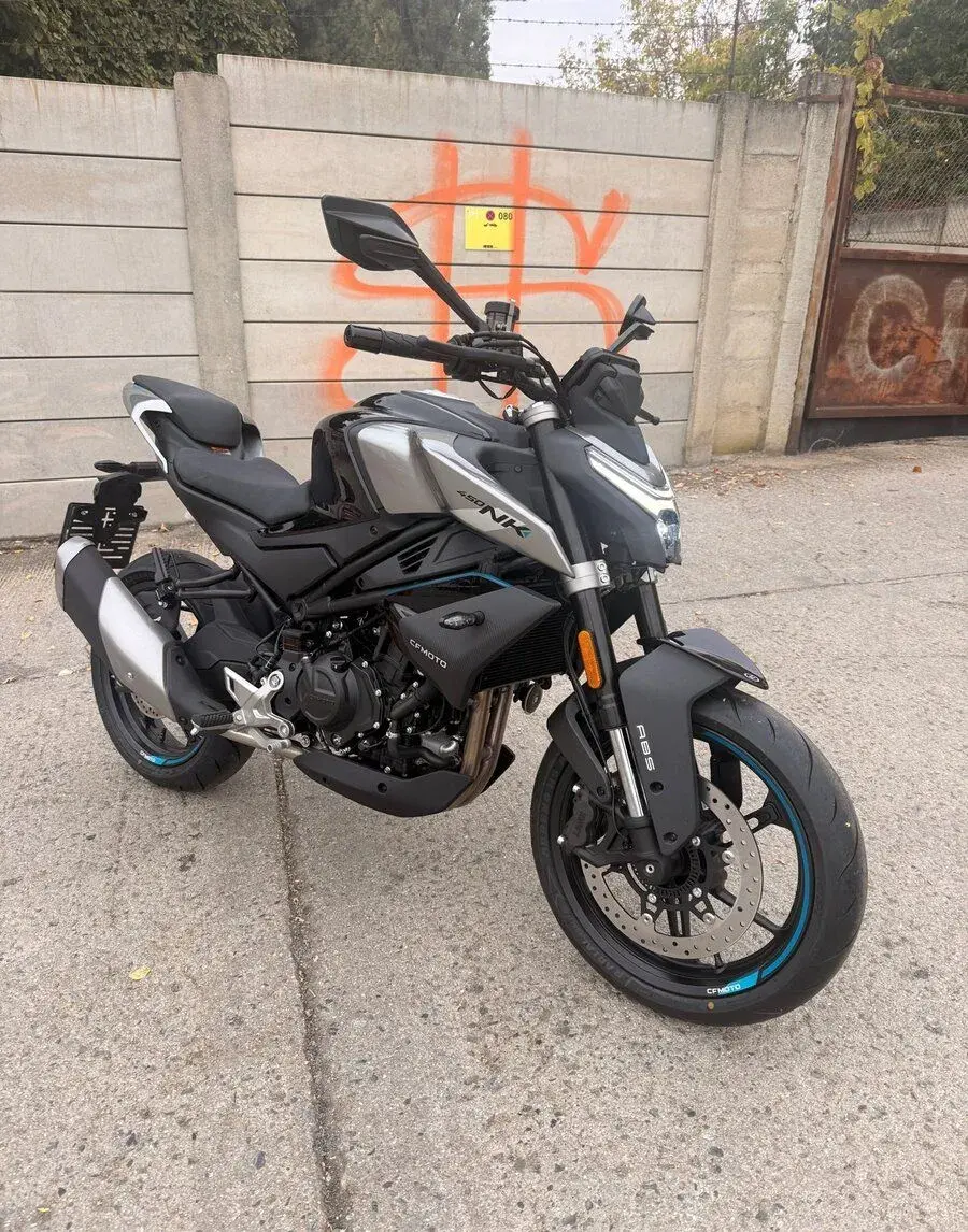 CFMOTO 450NK, 2026, odpočet DPH, 10 km