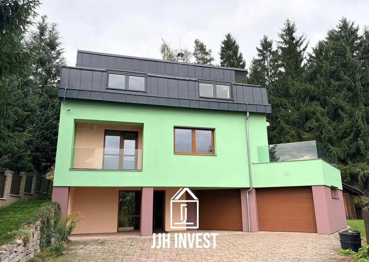 Pronájem rodinného domu 7+kk, 279 m², Liberec – Horská