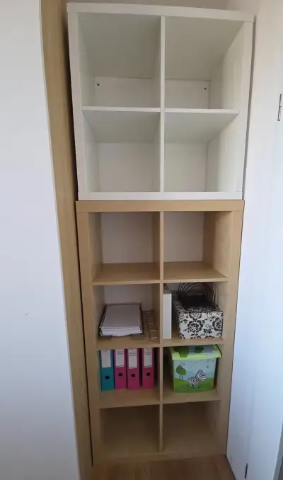 2x policový regál IKEA Expedit a Kallax-cena celkem