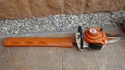 Benzínové zahradní nůžky STIHL HS 56 C