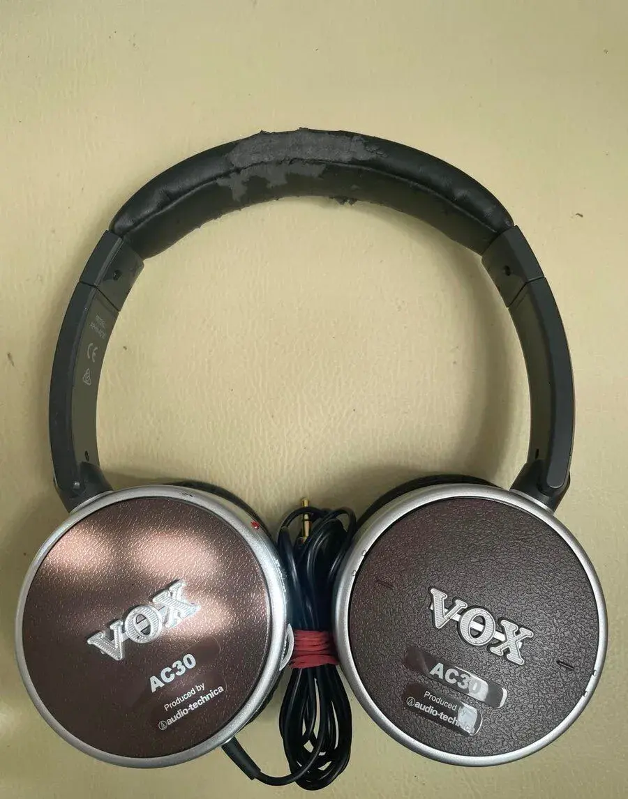 Vox amPhones AC30