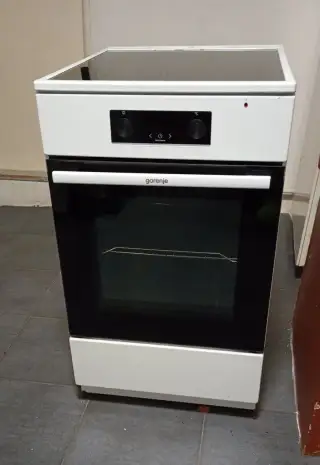 Indukční sporák Gorenje GEIT5C60WPG