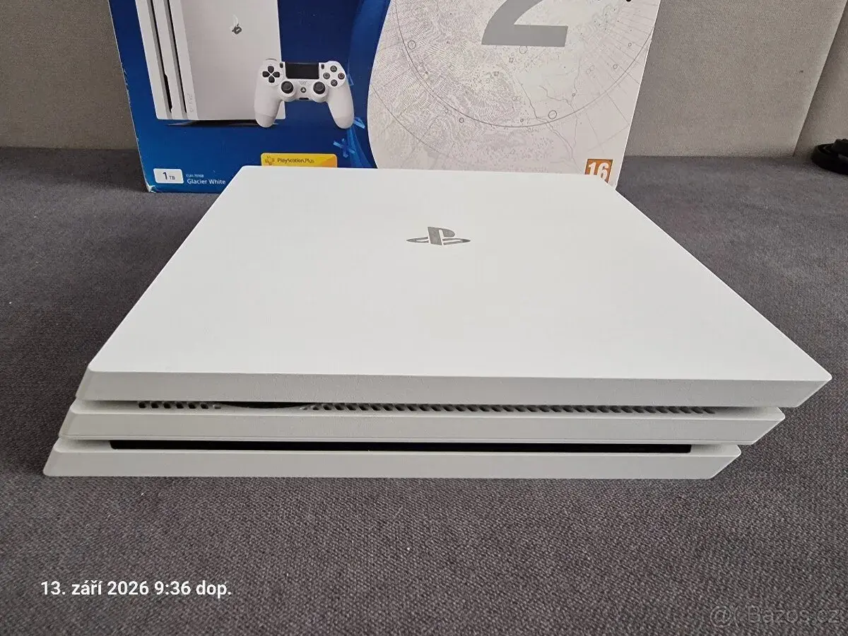PS4 Pro 1 TB White + 2 ovladače + krabice | velmi dobrý stav