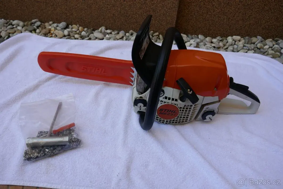 Motorová pila STIHL MS 231//2KW