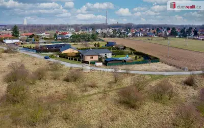 Prodej stavebního pozemku 466m2 v obci Libiš, okr. Mělník