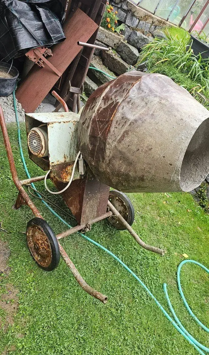 Míchačka na beton 380v.