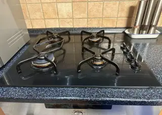 Sporák SIEMENS (plyn)