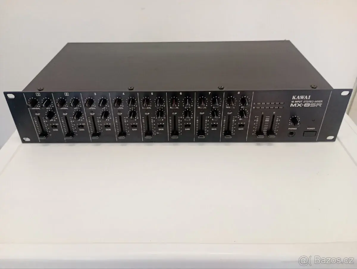 Vintage rackový mixážní pult Kawai MX-8SR