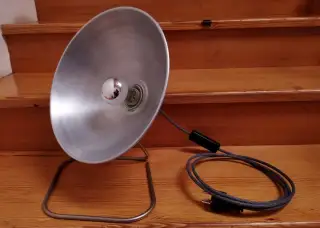 Retro kovová industriální lampa
