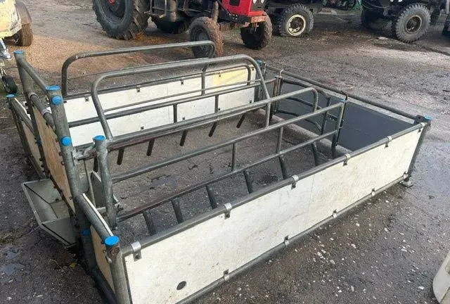 Porodní klec