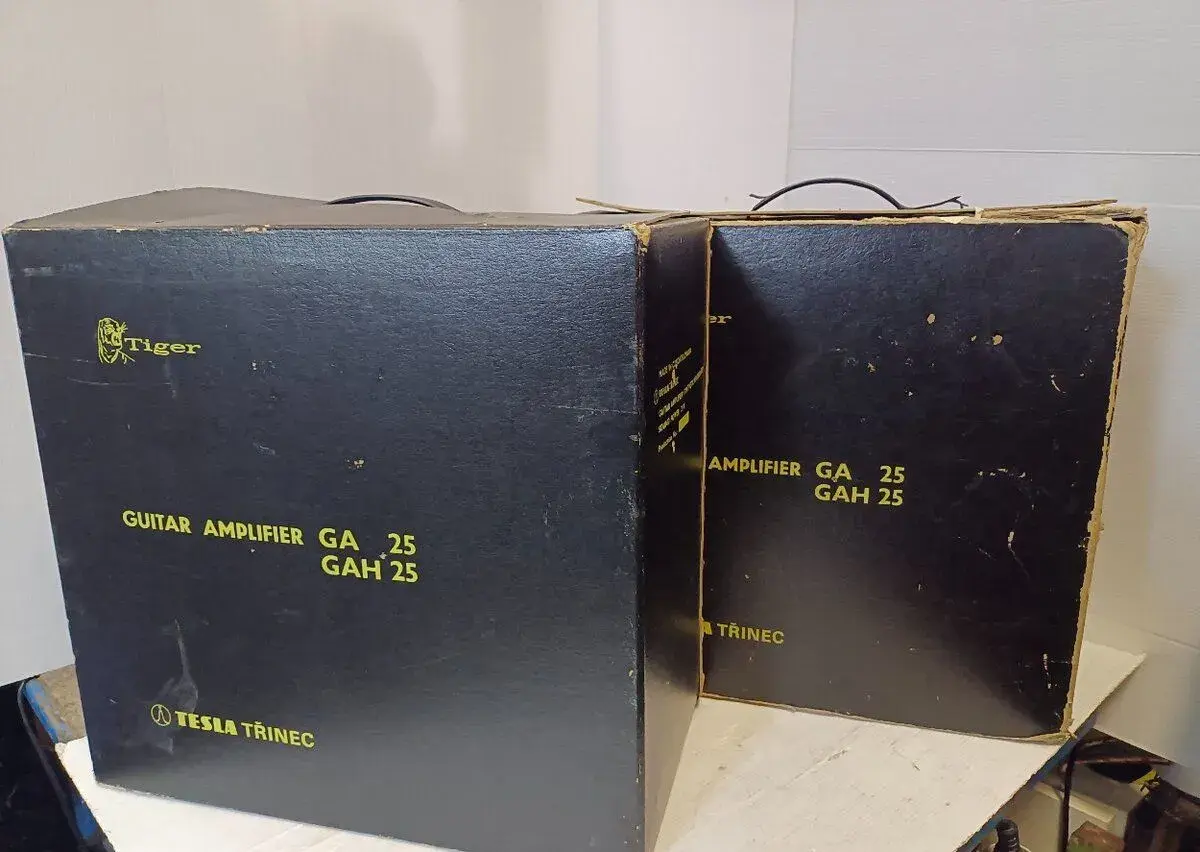 TESLA repro odposlechové