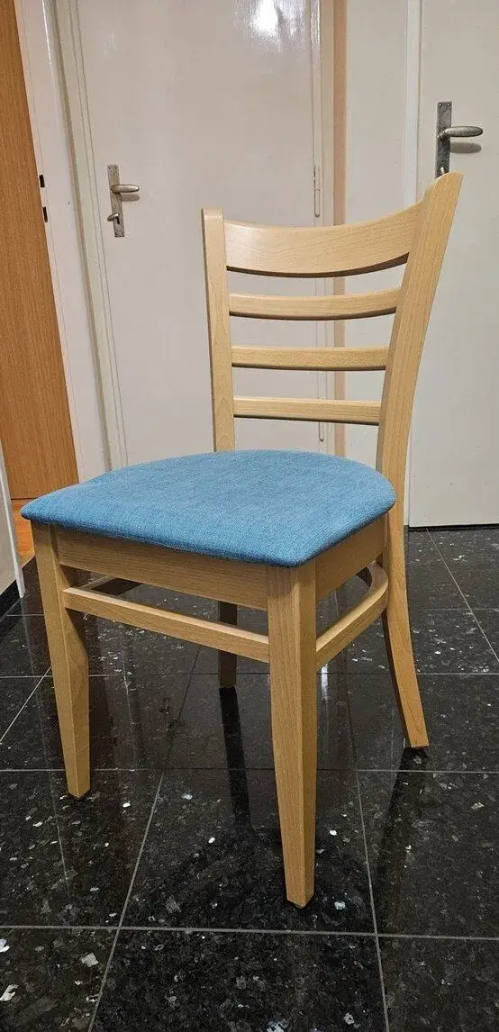 Bukové jídelní židle Ton, 4 ks, zánovní