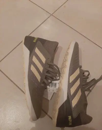 Nové pánské sálové kopačky adidas PREDATOR 19.3 IN