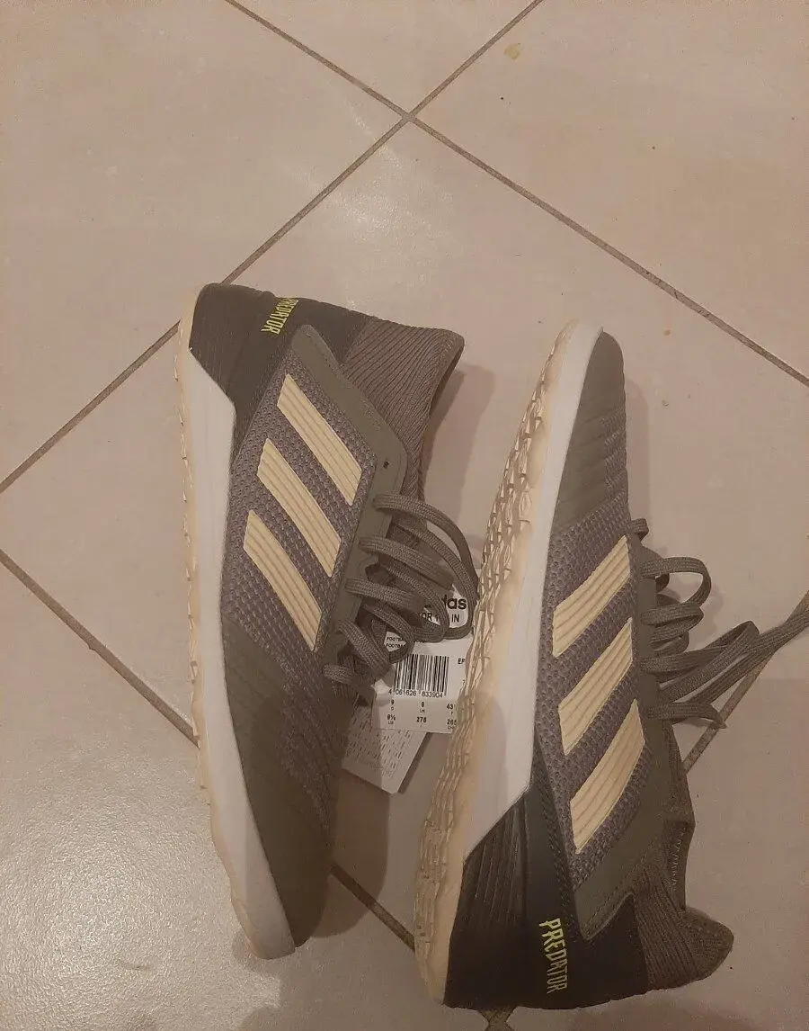 Nové pánské sálové kopačky adidas PREDATOR 19.3 IN