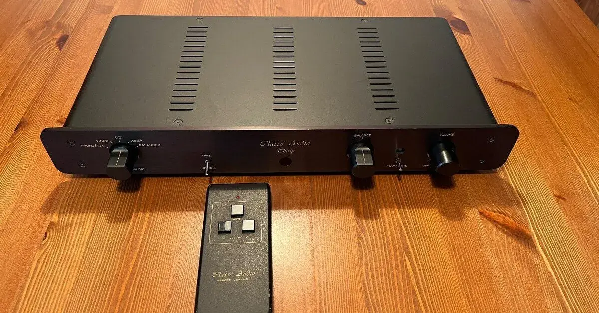 Classé Audio Thirty – High-End stereo předzesilovač s Phono