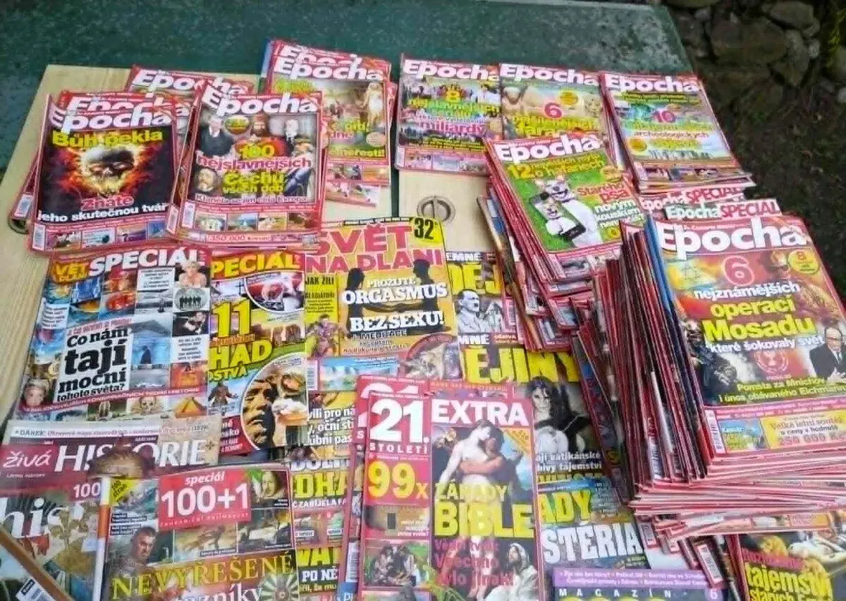 Populárně-naučné časopisy Epocha, 21. století, Svět na dlani