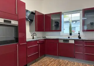 Vínová kuchyňská linka CHILLI