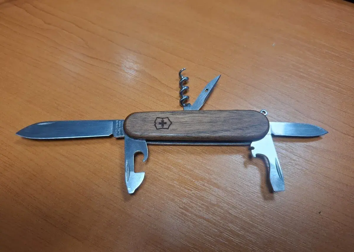 Vistorinox spartan wood