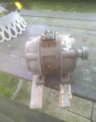 starý elektromotor