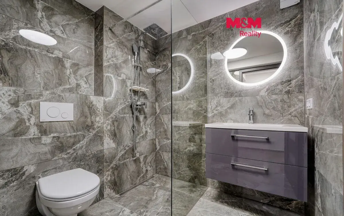 Prodej obchod a služby, 26 m², Plzeň, ul. Ořechová