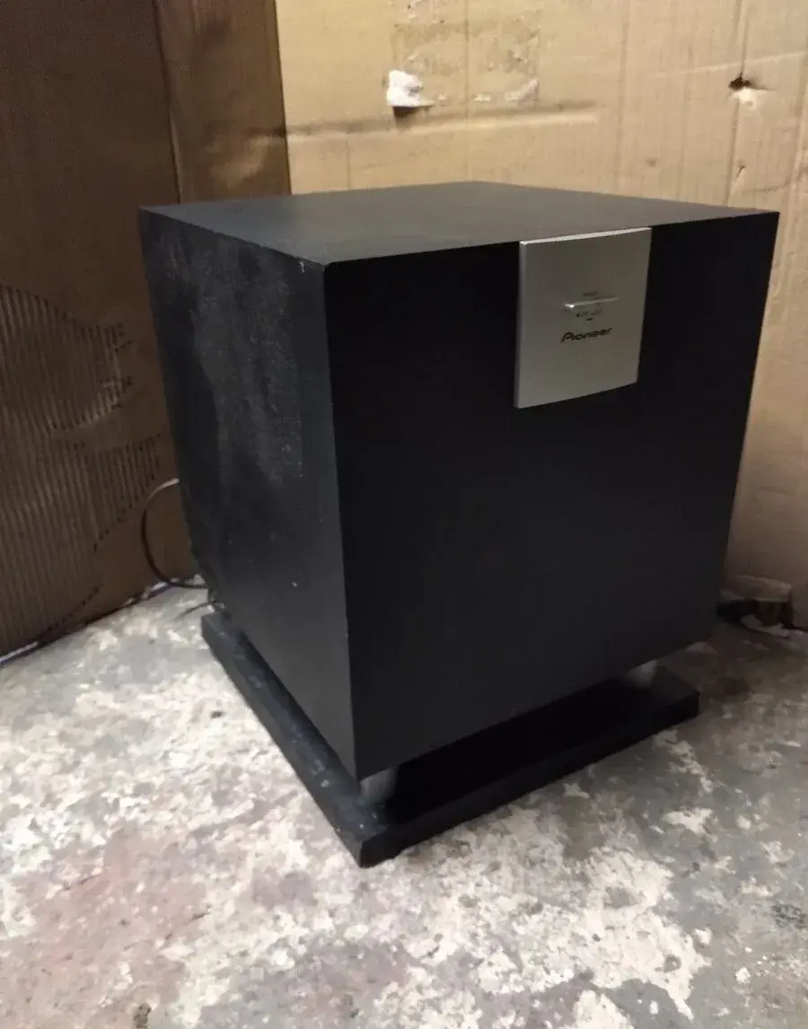 Aktivní subwoofer Pioneer