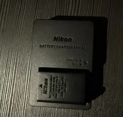 Nikon baterie EN-EL25 a nabíječka MH-32