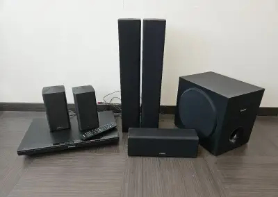 Domácí kino Philips HTB3550G/12 5.1 - 3D Blu-ray