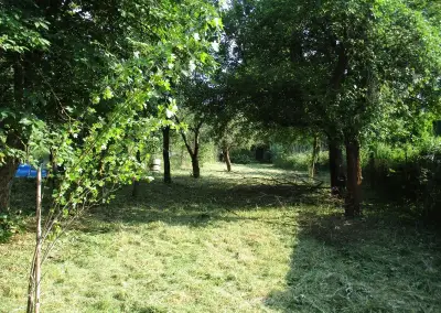 Prodej oploceného stavebního pozemku 1500 m2 v Tetčicích