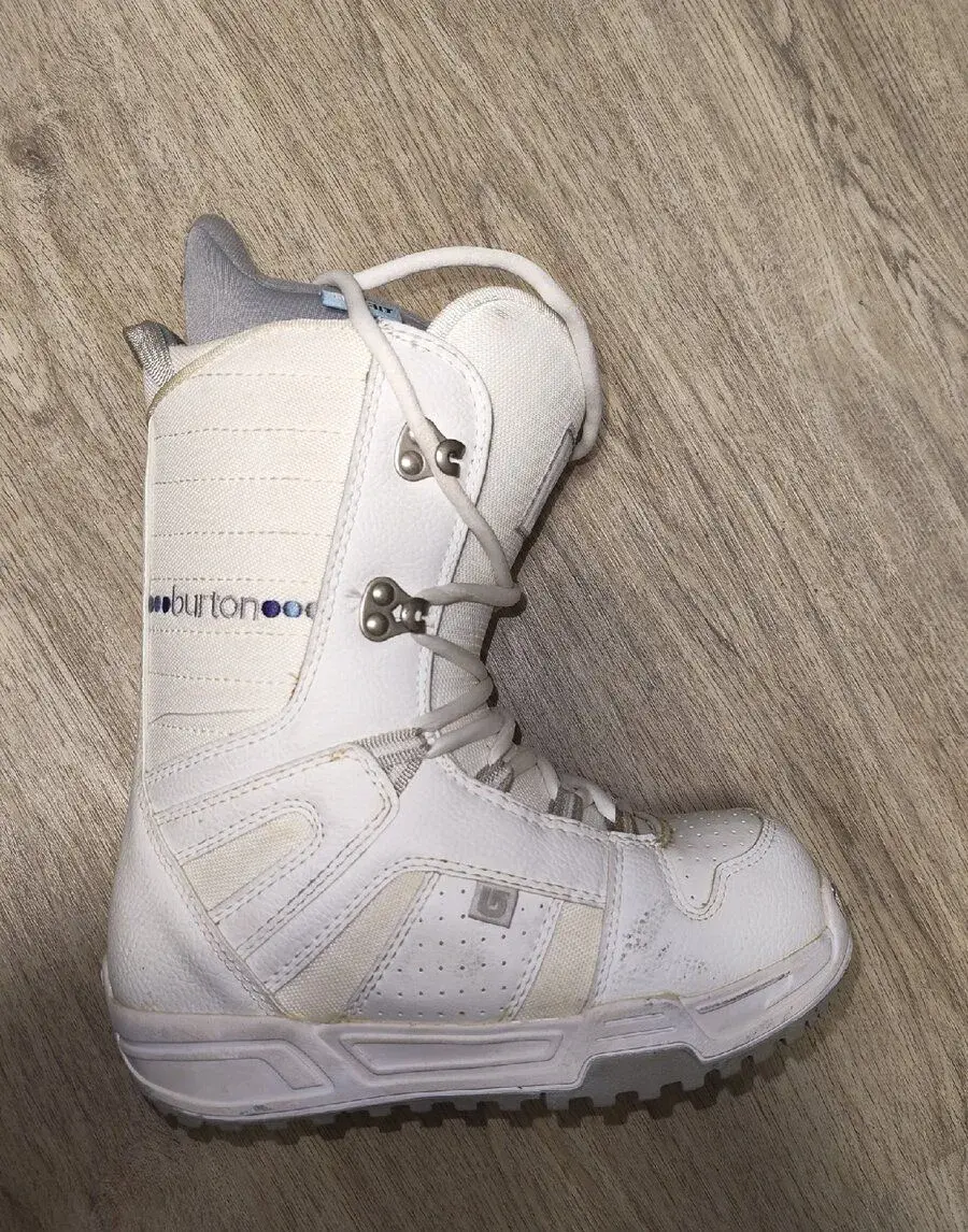 Burton Snowboardové boty dětské 34/21cm