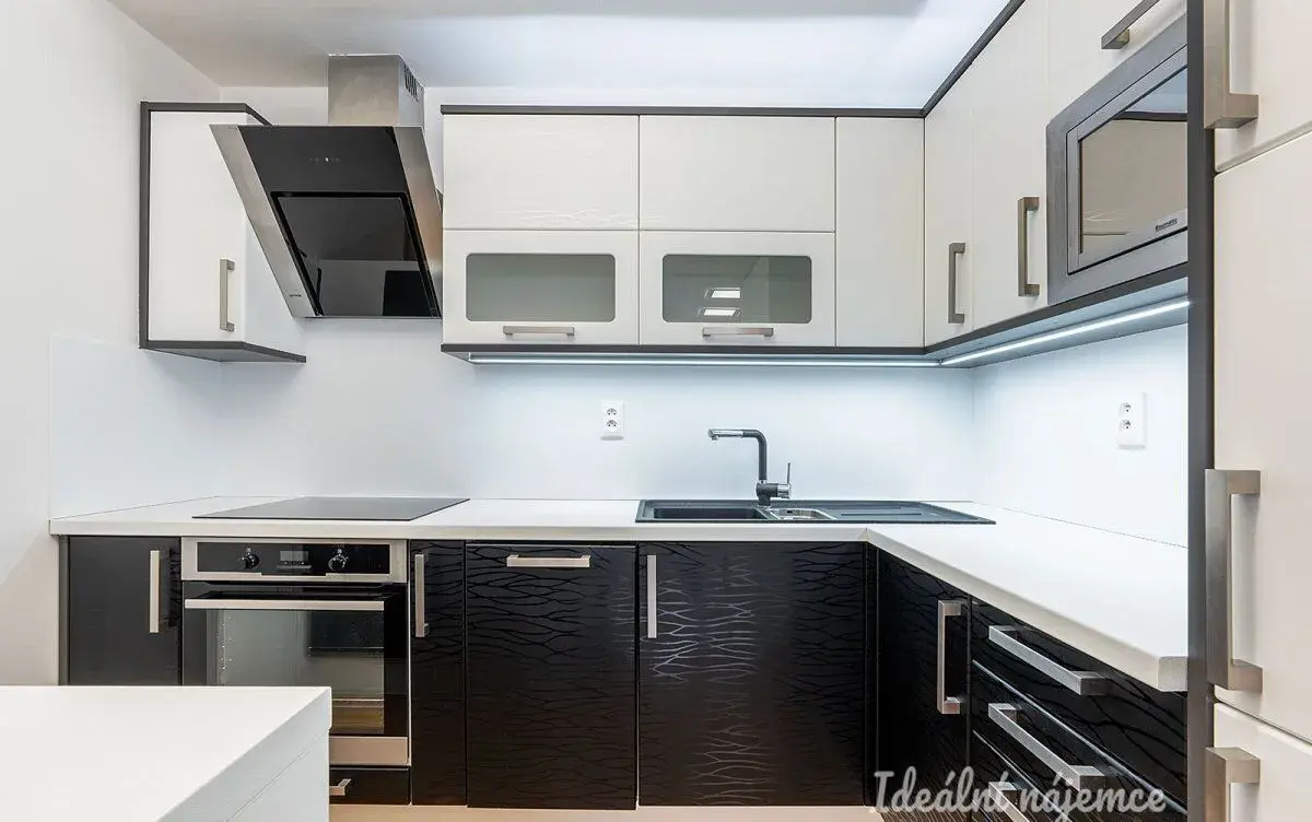 Pronájem bytu 2+kk, V přístavu, Holešovice, 26 000 Kč/měs, 6