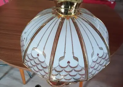 velký krásný lustr bez žárovek průměr cca 51 cm