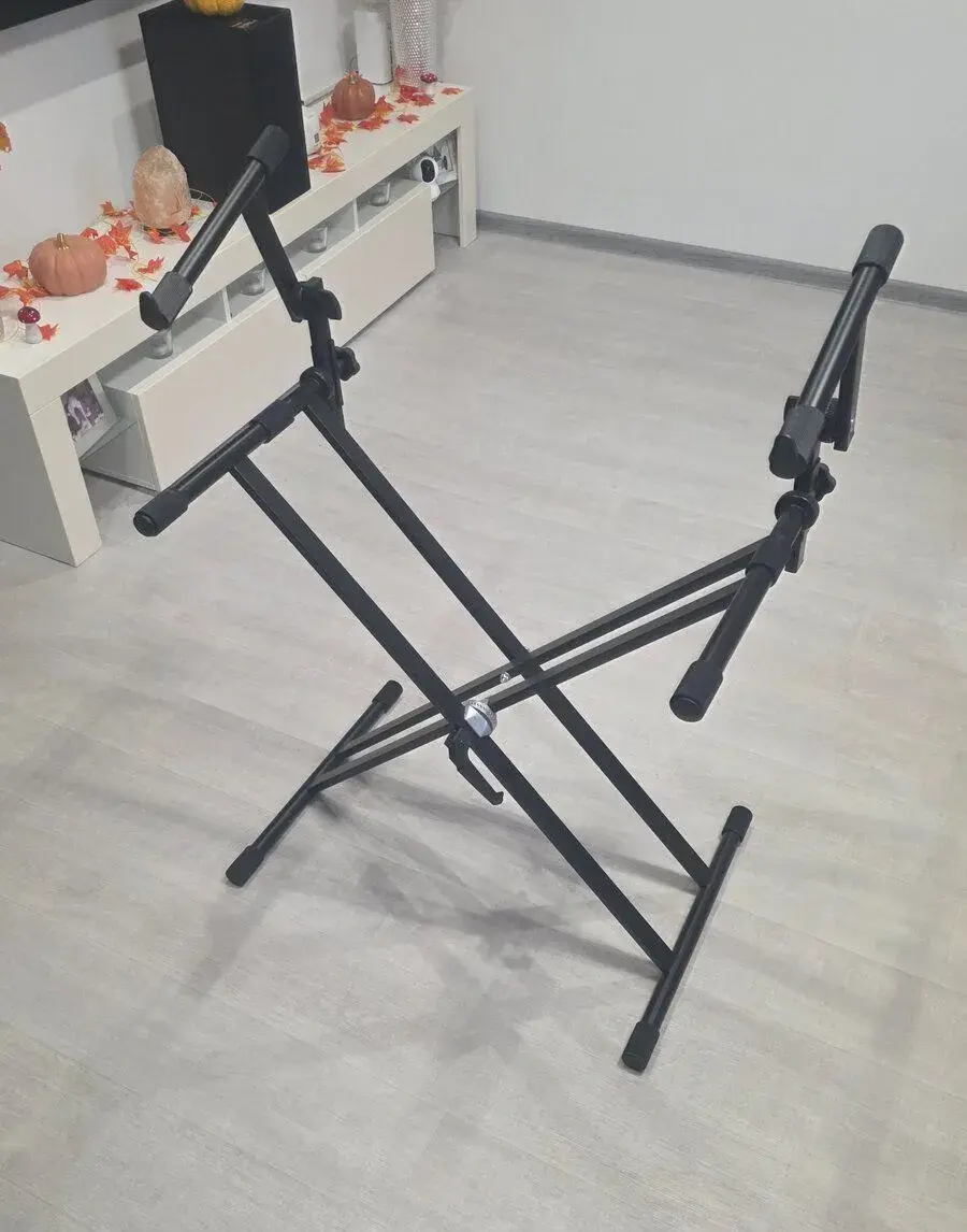 Stojan na dvoje klávesy