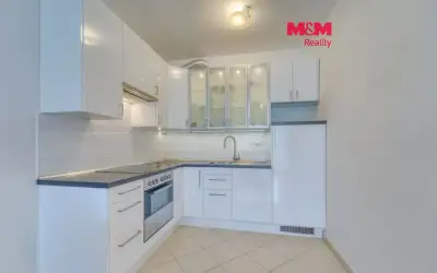 Pronájem bytu 2+kk, 47 m², Praha, ul. Sazovická