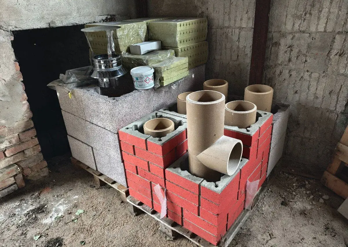 Nepoužitý kompletní komín výška 7,20m 180/90° ZÁRUKA