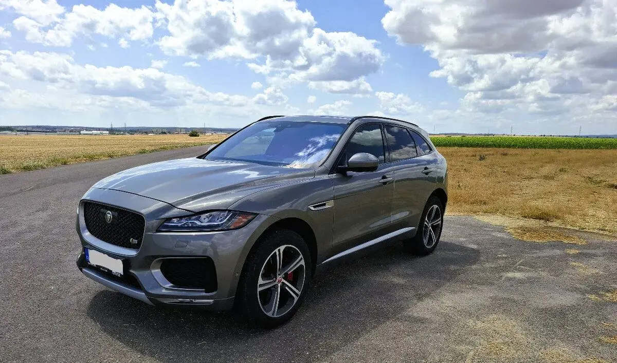 Jaguar F-PACE – 2019, 115 500 km